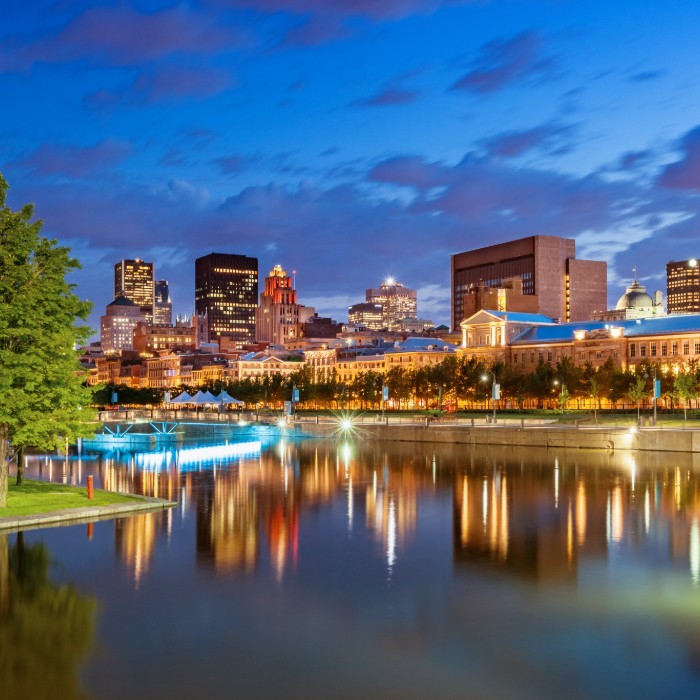 Photo img/photo/photo-670956858-CA-YMQ.jpg